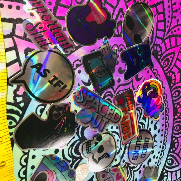 Spaced Out Metallic Prismatic Reflective Single Decor Sticker - Picture 6 of 9